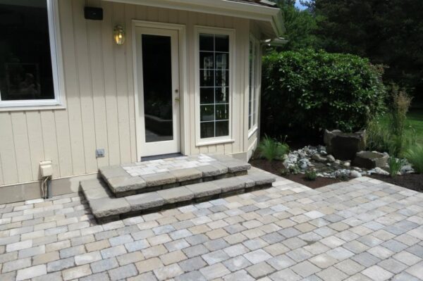 Classic Nursery & Landscape Co. Design and Construction stone entryway